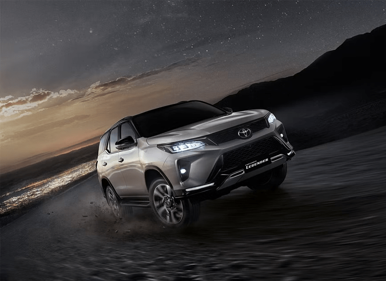 Toyota-Legender-Automatic-car-rental-in-goa